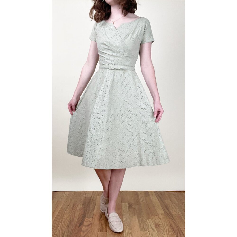 Vintage Mid Century Fit & Flare Midi Dress Embroidered Short Sleeve Belt 50s 60s